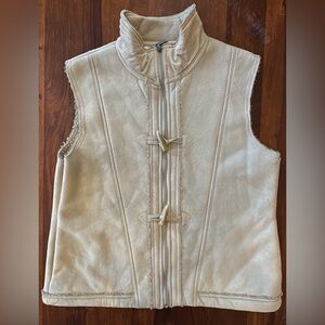 Cream Sleeveless Faux Suede Vest with Toggle Closures and Fleece Lining